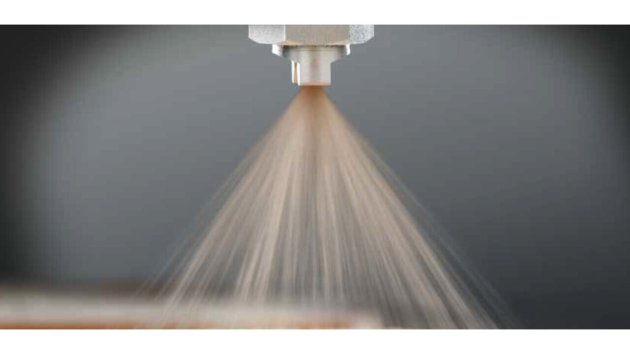 Spraying viscous media