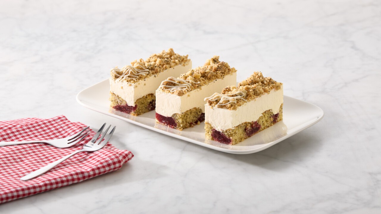 Mohn-Kirsch-Streusel-Schnitte