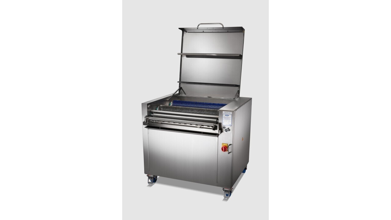 KD-tray cleaner type TUBUR for 2-edged baking trays and perforated trays