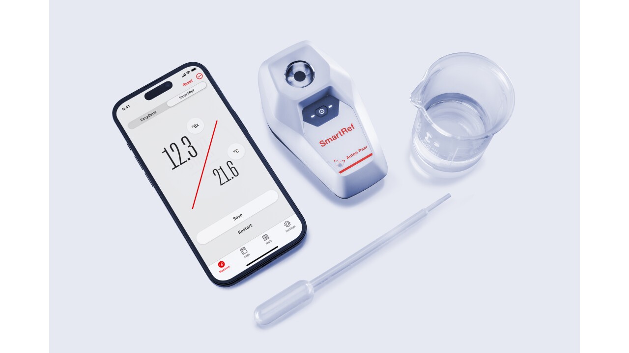 Smart Ref pocket refractometer with smart phone app