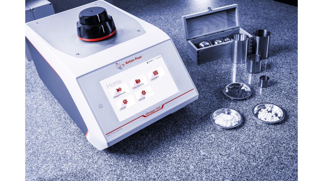 Gas Pycnometer for Semi-Solid and Solid Density: Ultrapyc 3000