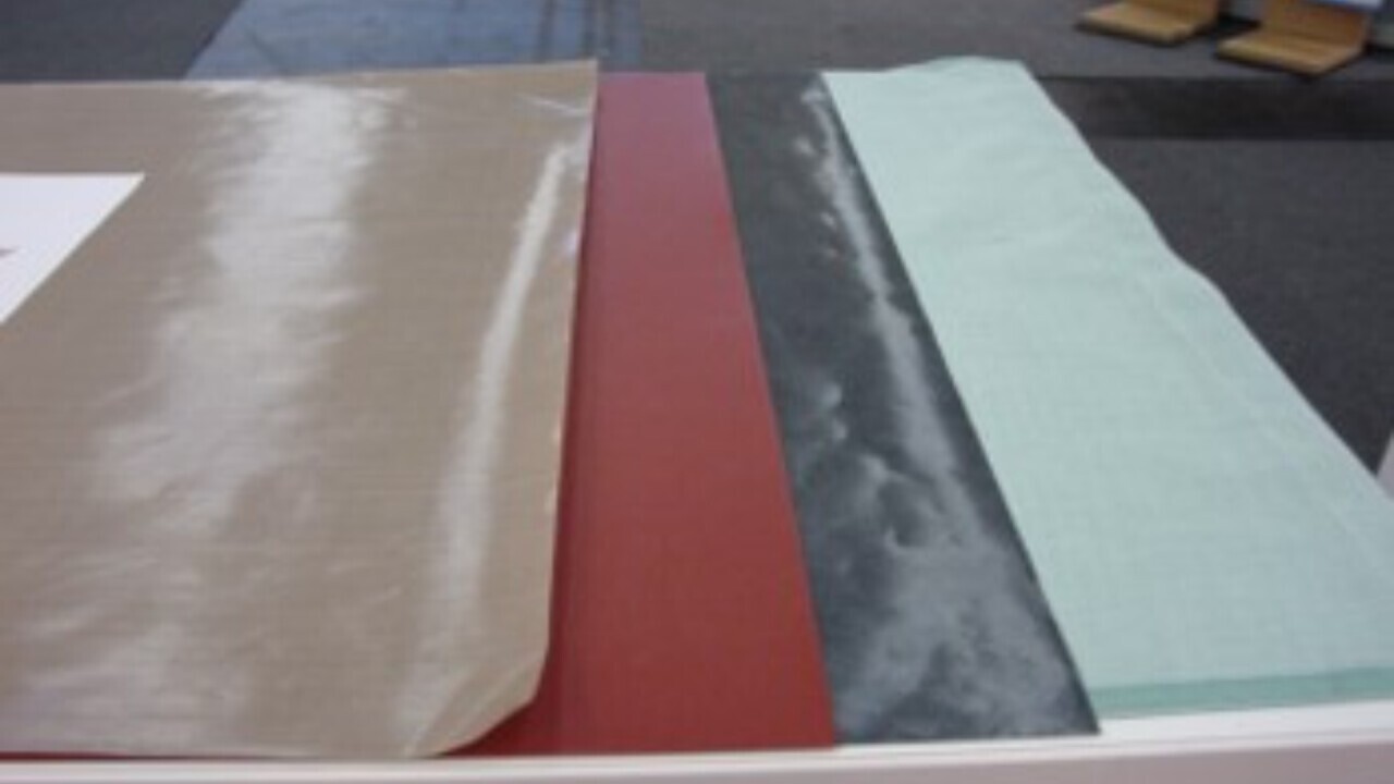 Reusable baking sheets - PTFE coated glass; Silicone coated glass; Cotton fabric 