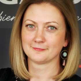 Anna OJOG