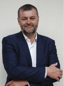 MARKUS HOLZNER