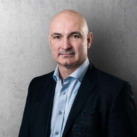 Markus Decker