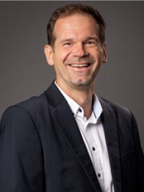 Peter Adamecz