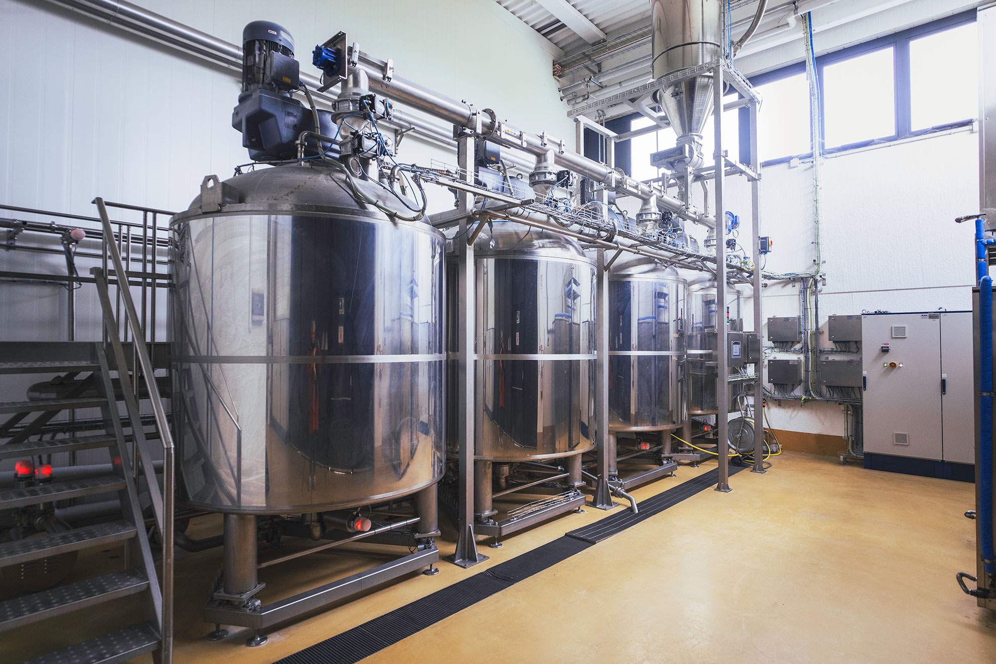 fermentation-tanks.jpg (0.5 MB)